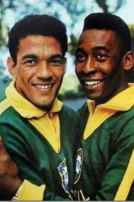 pele-garrincha-selecao-brasileira.jpg